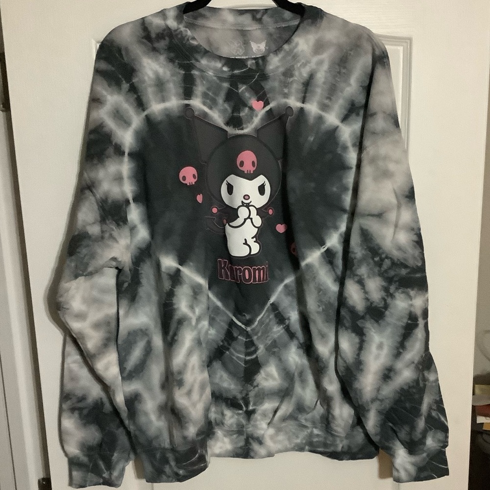 New Kuromi Heart tiedye crewneck sweater size large